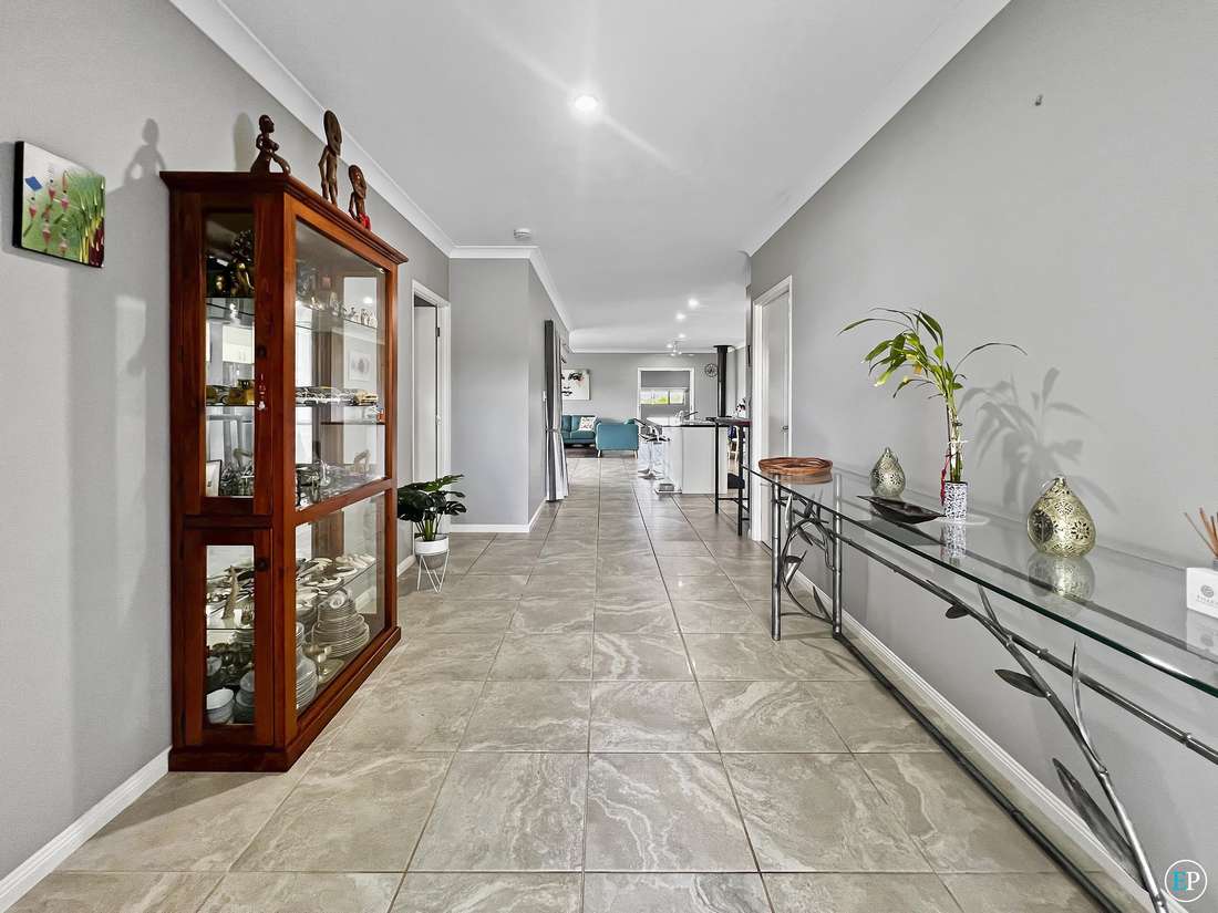 7 Lynne Road, Peeramon - Thumbnail 5