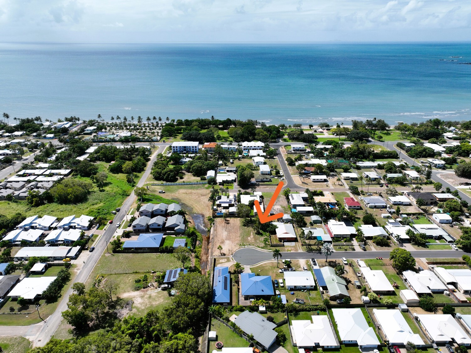 18 Oak Crescent, Bowen - Thumbnail 2