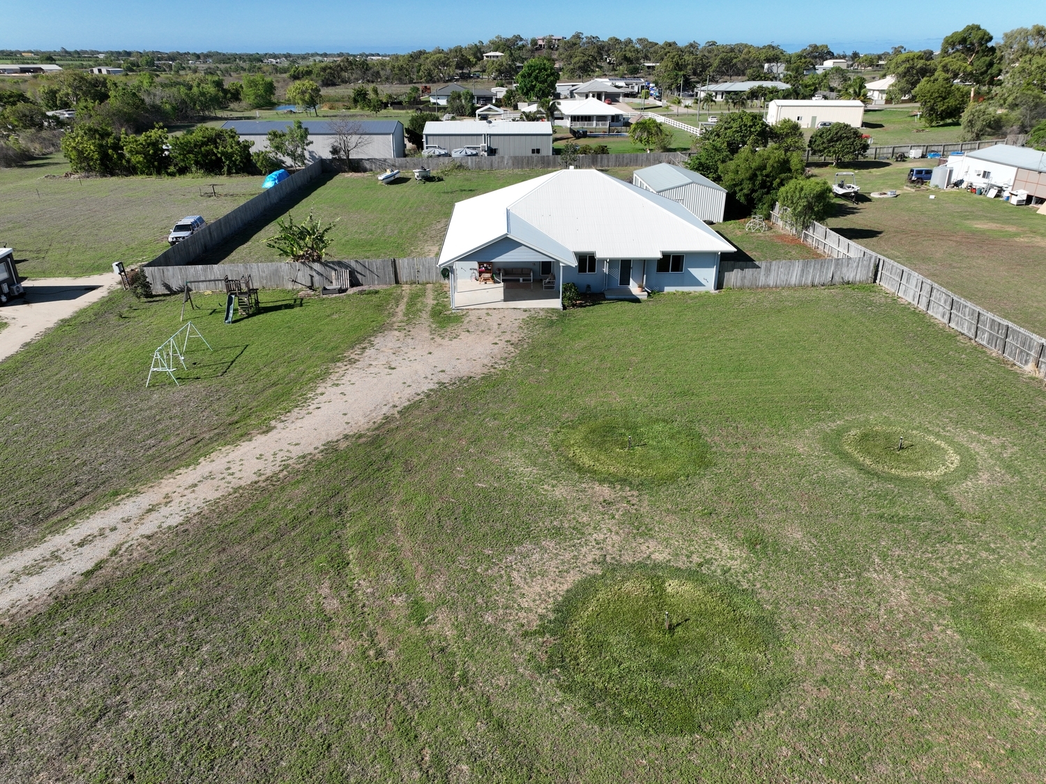 102 Drays Road, Bowen - Thumbnail 2