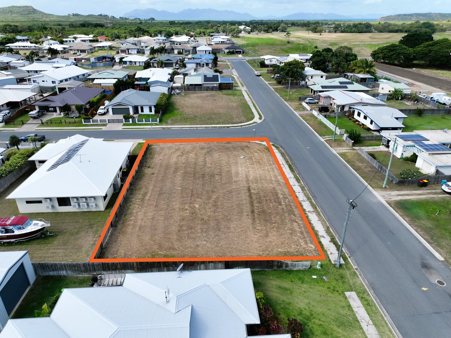 1 Ada Place, Bowen - Thumbnail 2