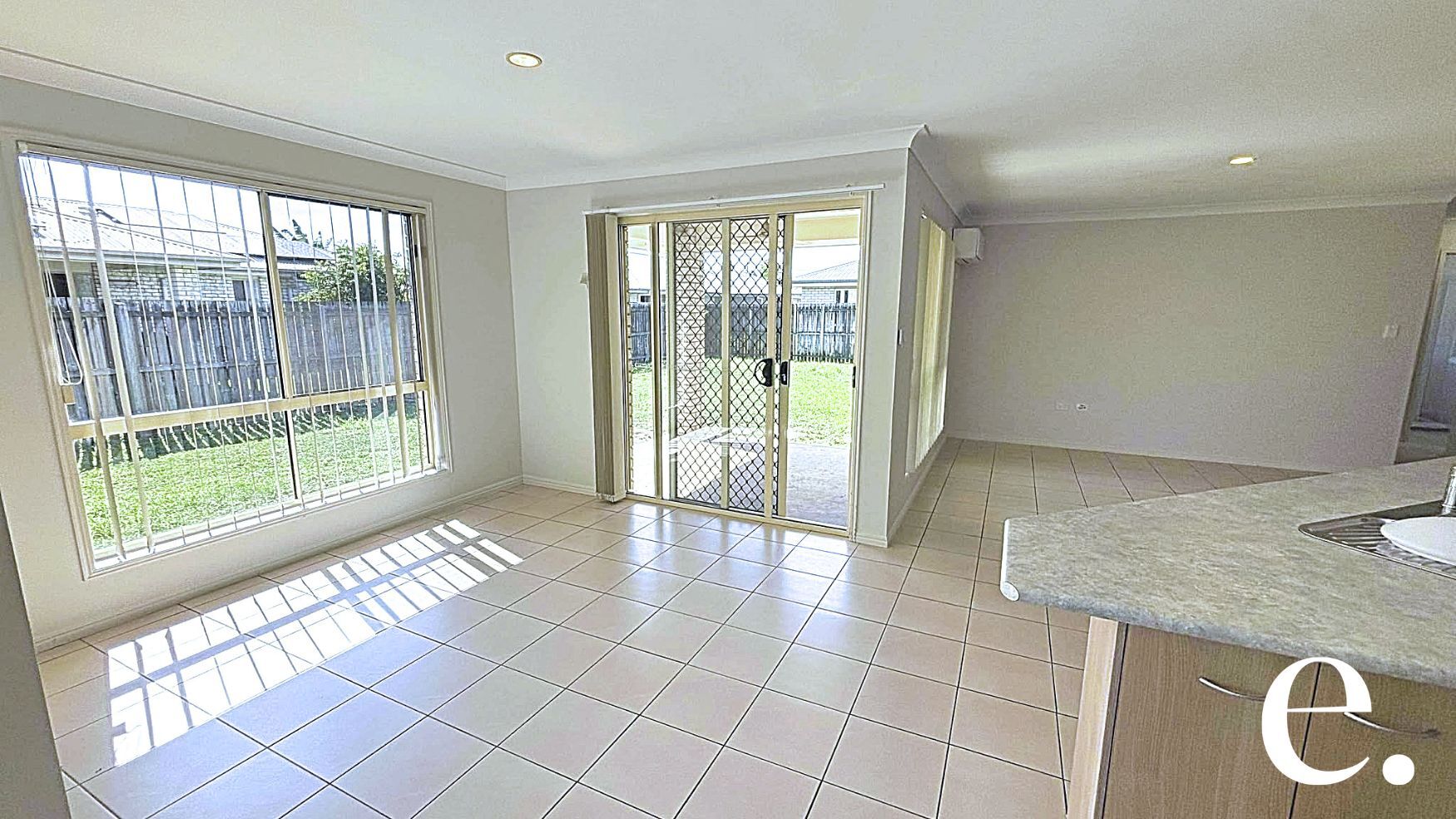 26 Dawson Avenue, Thabeban - Thumbnail 4