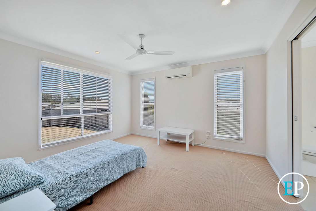 Photo 12 of 16 Darby Street, Branyan
