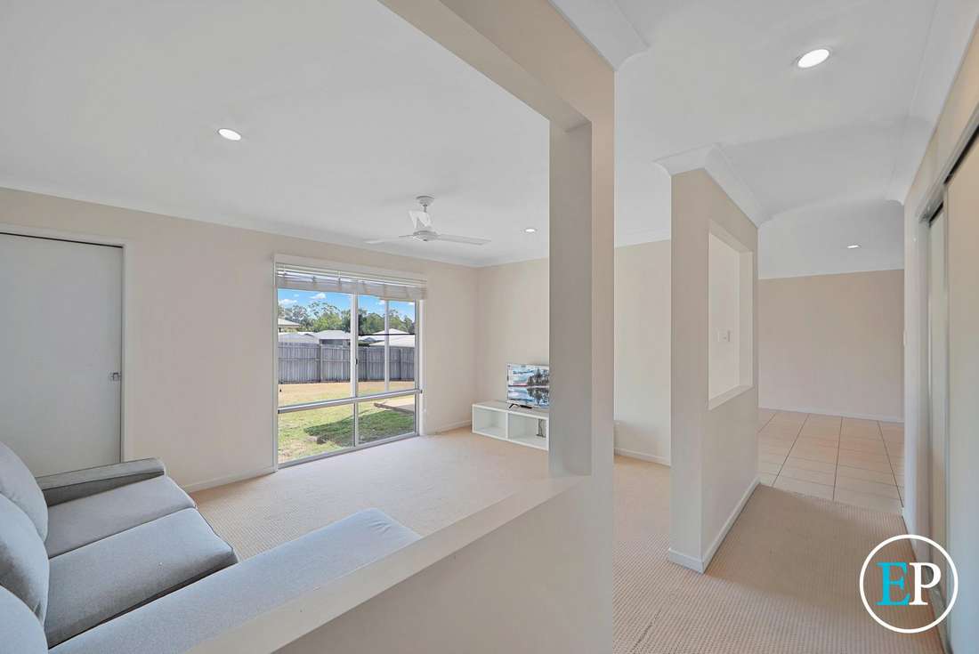 Photo 4 of 16 Darby Street, Branyan