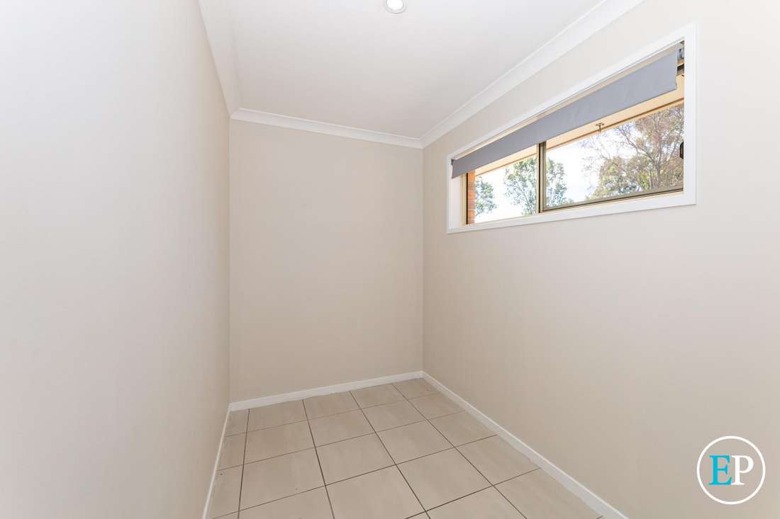 16 Regency Rd, Moore Park Beach - Thumbnail 7