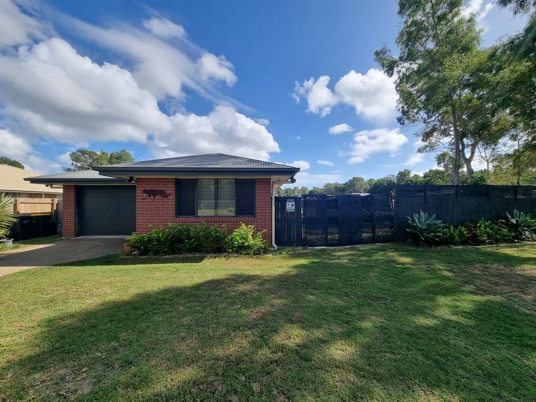 69 Malvern Drive, Moore Park Beach - Image 1
