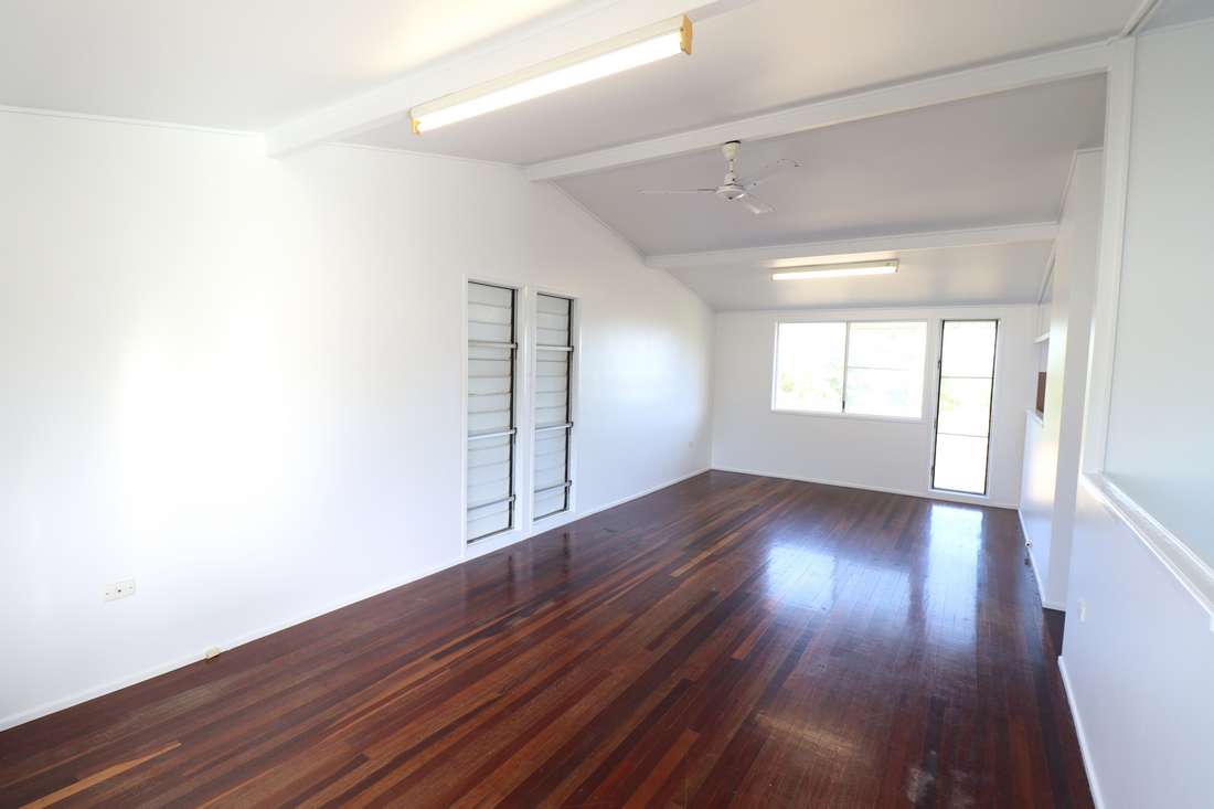 122 First Street, Home Hill - Image 1