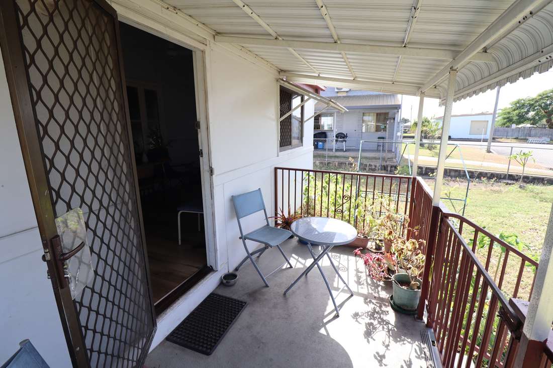 109 Cameron Street, Ayr - Thumbnail 2
