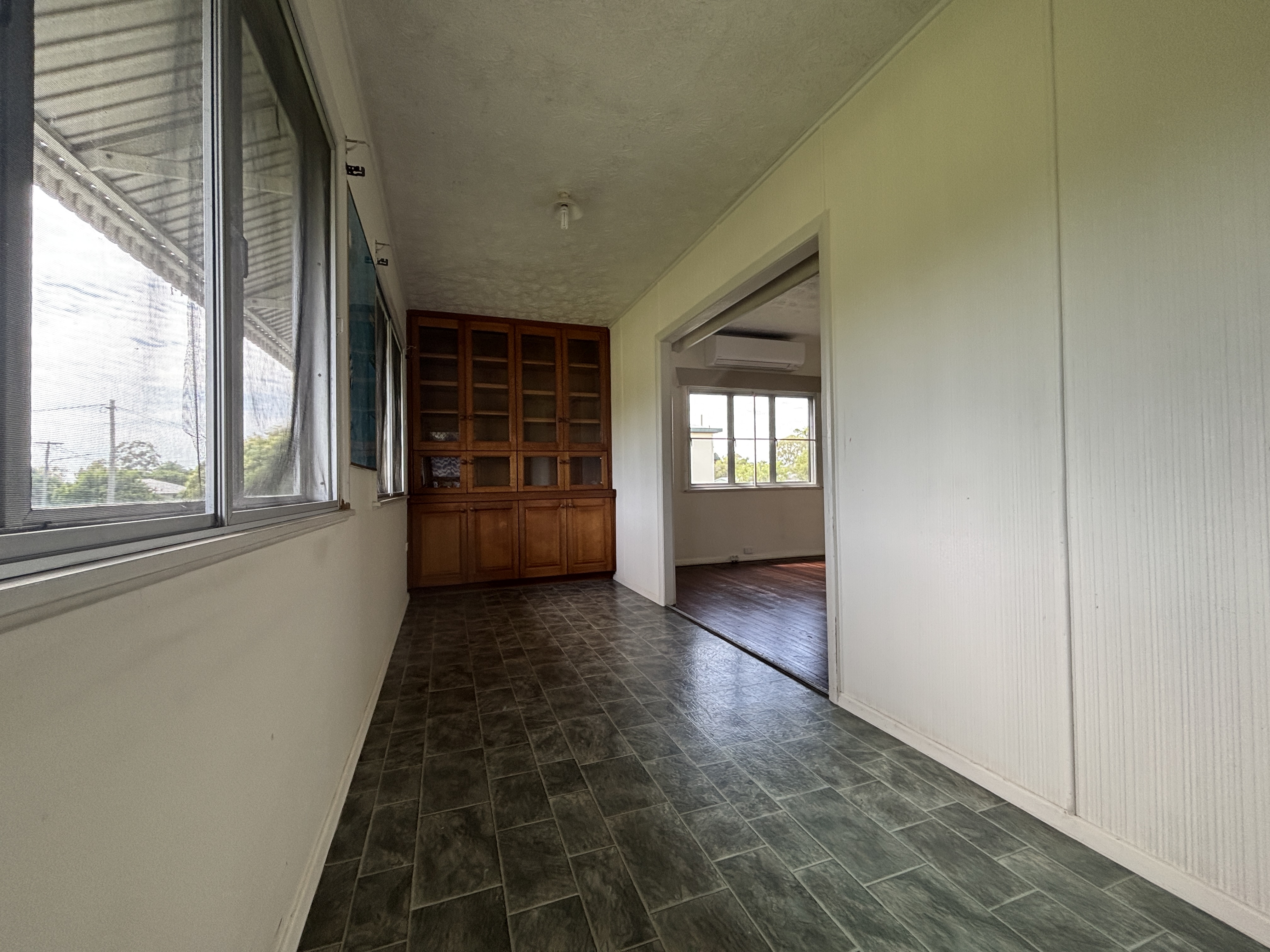 100 Third Avenue, Home Hill - Thumbnail 5