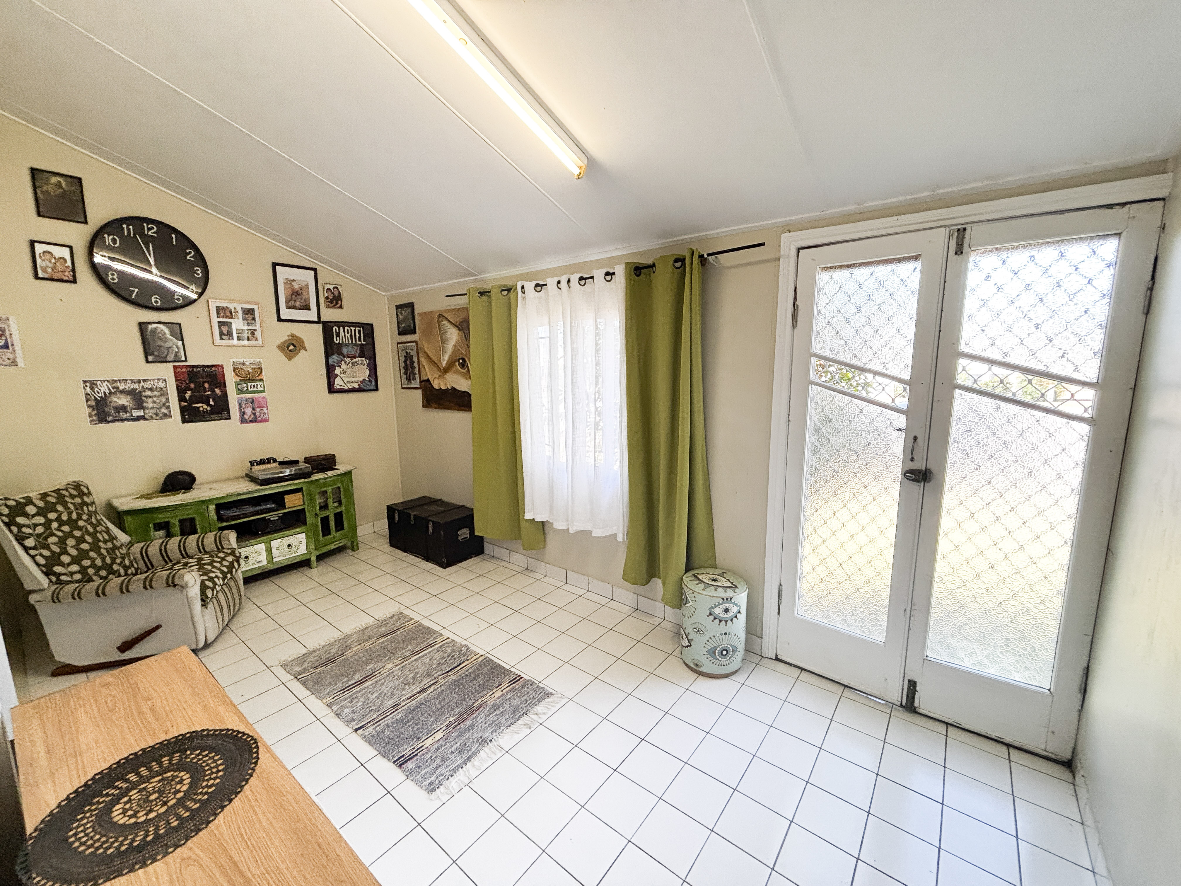 49 Wickham Street, Ayr - Thumbnail 2