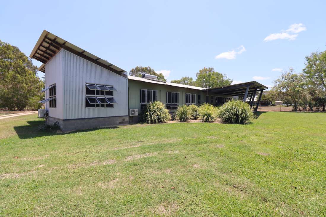 320 Old Clare Road, McDesme - Image 1