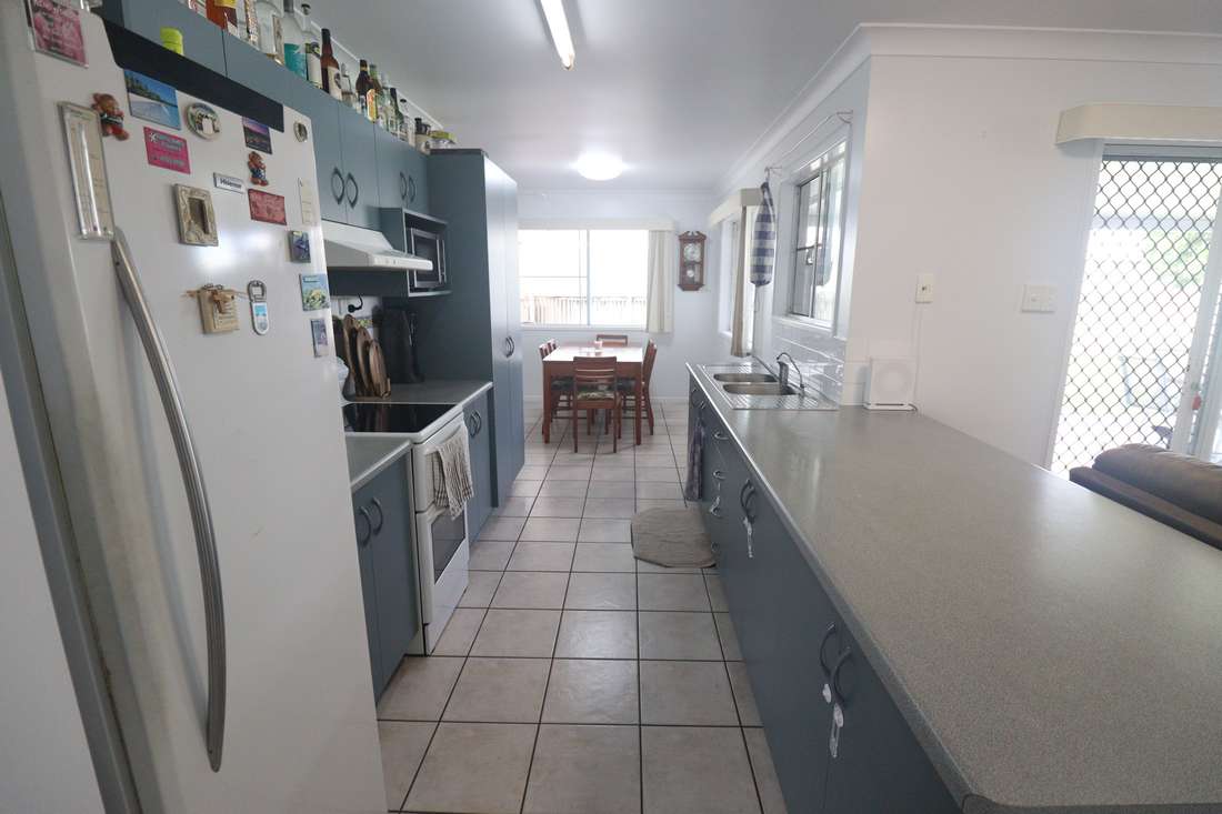 64 Laurence Crescent, Ayr - Thumbnail 4