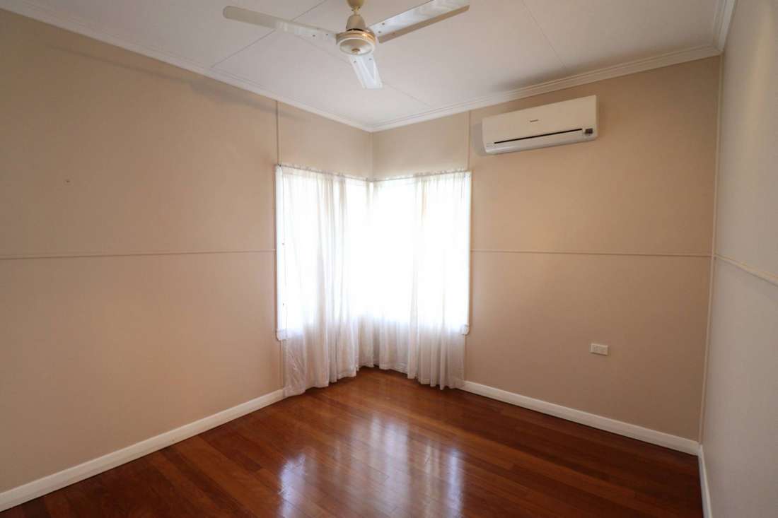 128 Munro Street, Ayr - Thumbnail 5