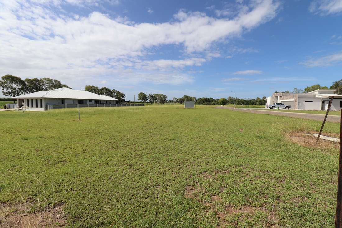 2 Riley Drive, Ayr - Thumbnail 2