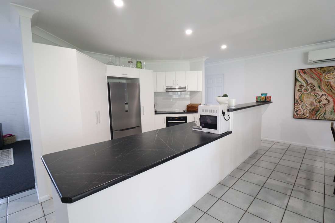 37 Laurence Crescent, Ayr - Thumbnail 4