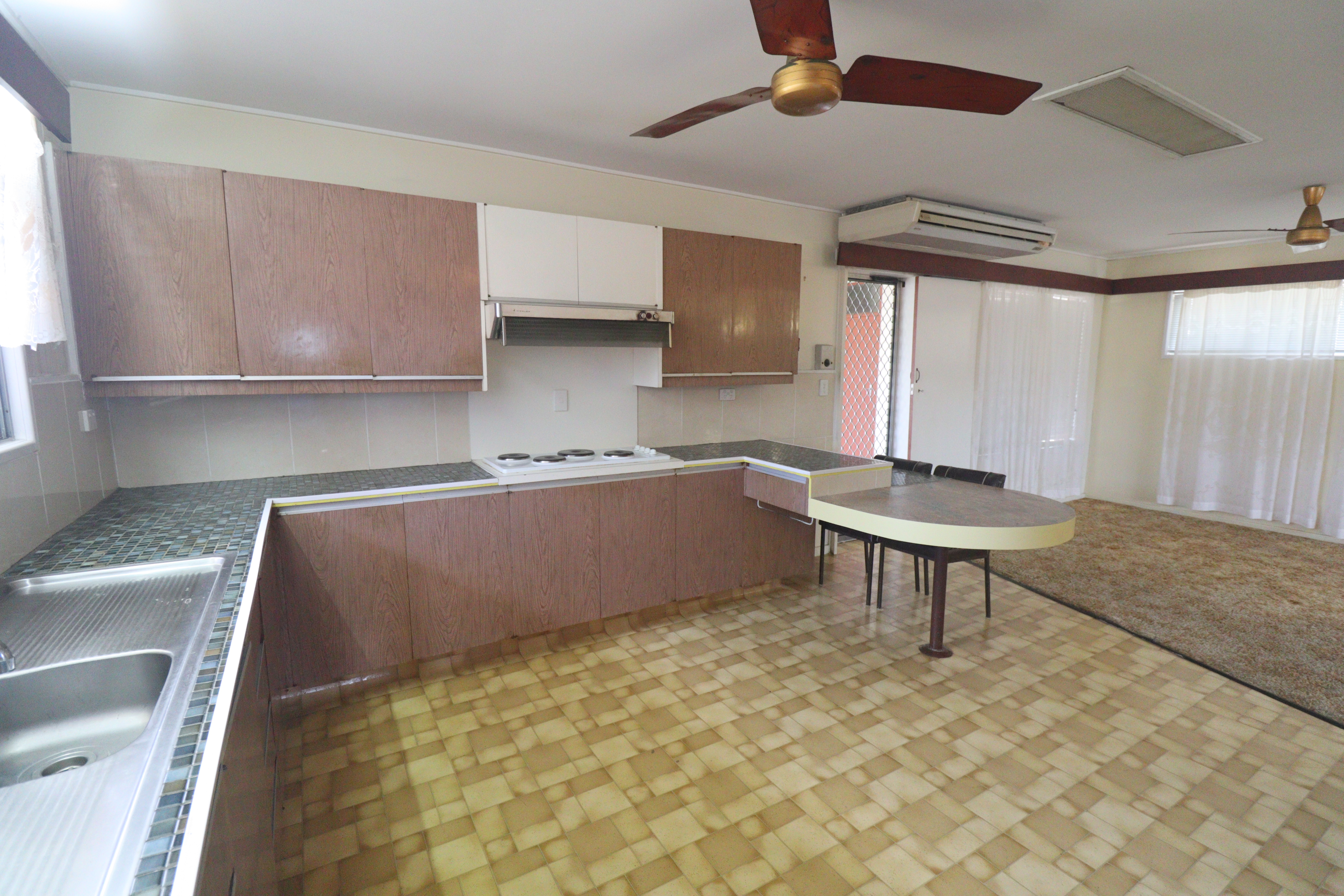9 Menso Street, Ayr - Thumbnail 5