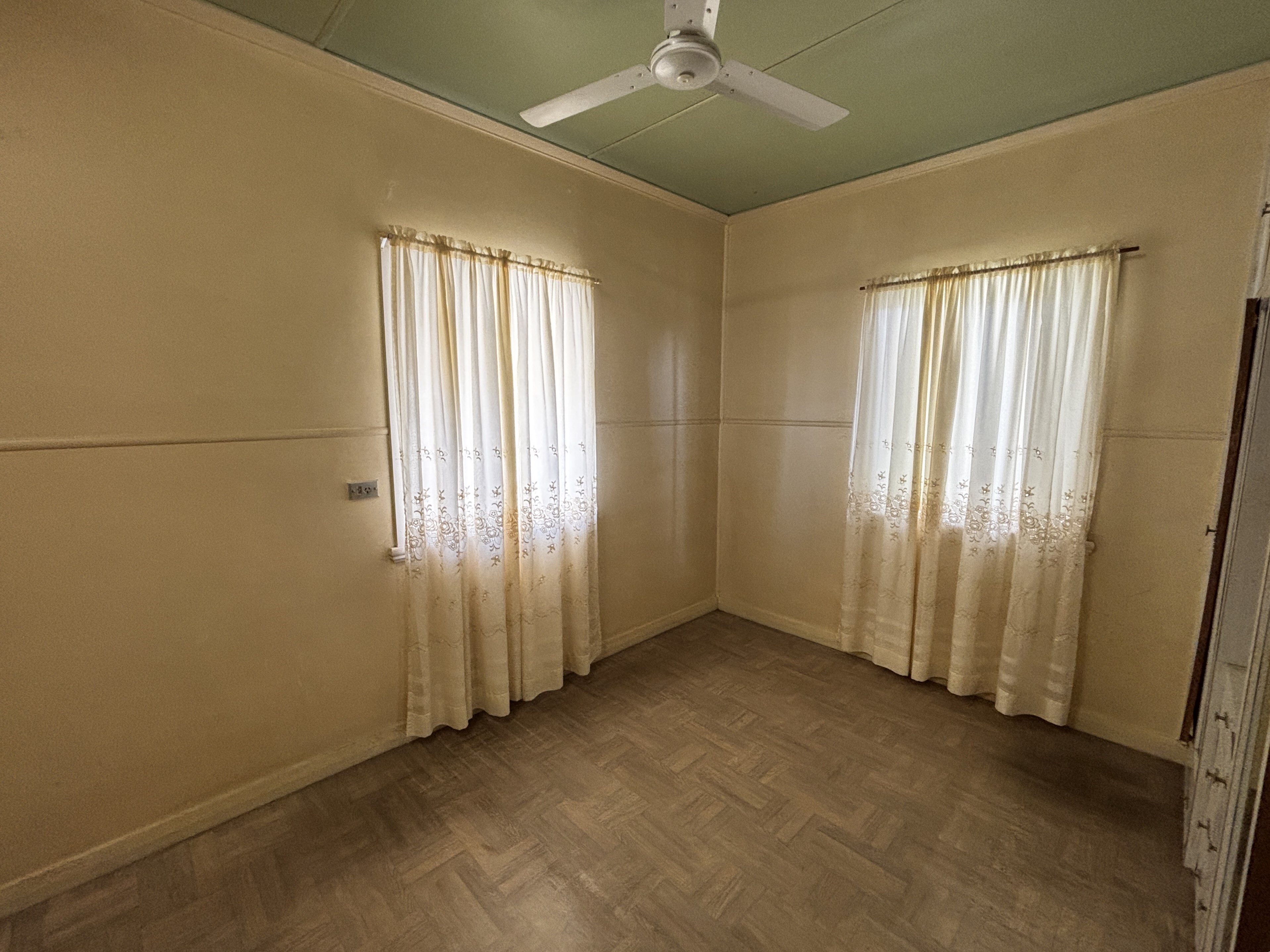 5 McIntyre Street, Ayr - Thumbnail 6
