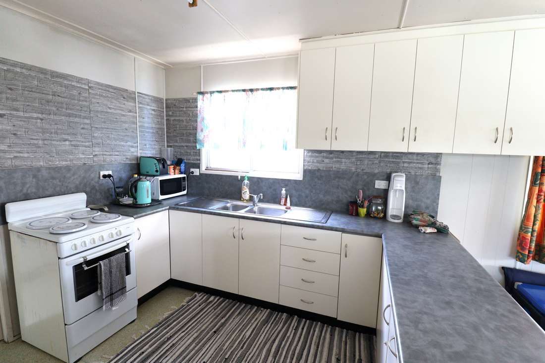 13 Larkin Street, Clare - Thumbnail 3
