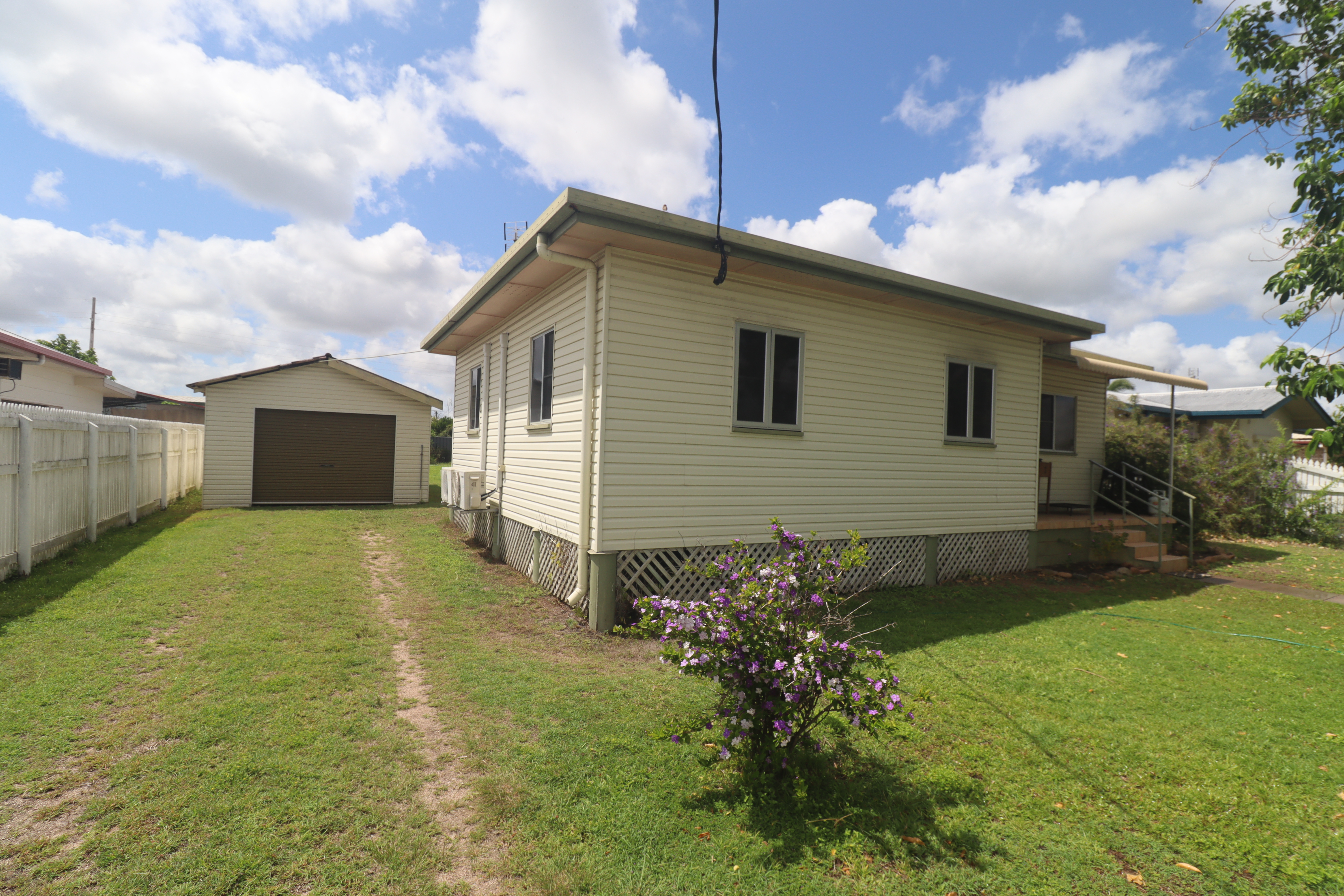 80 Cameron Street, Ayr - Thumbnail 2