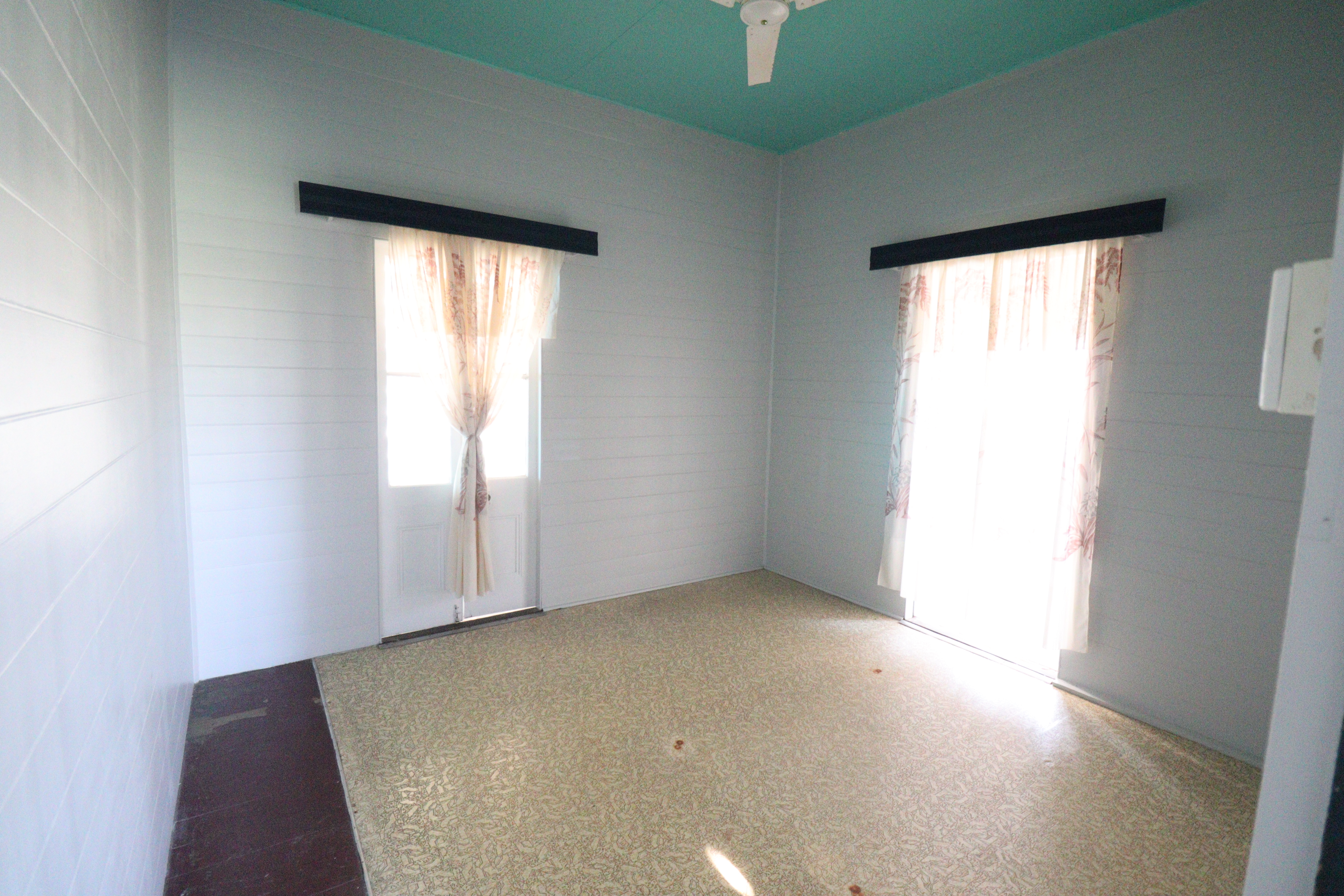 42 Canberra Street, Ayr - Thumbnail 5