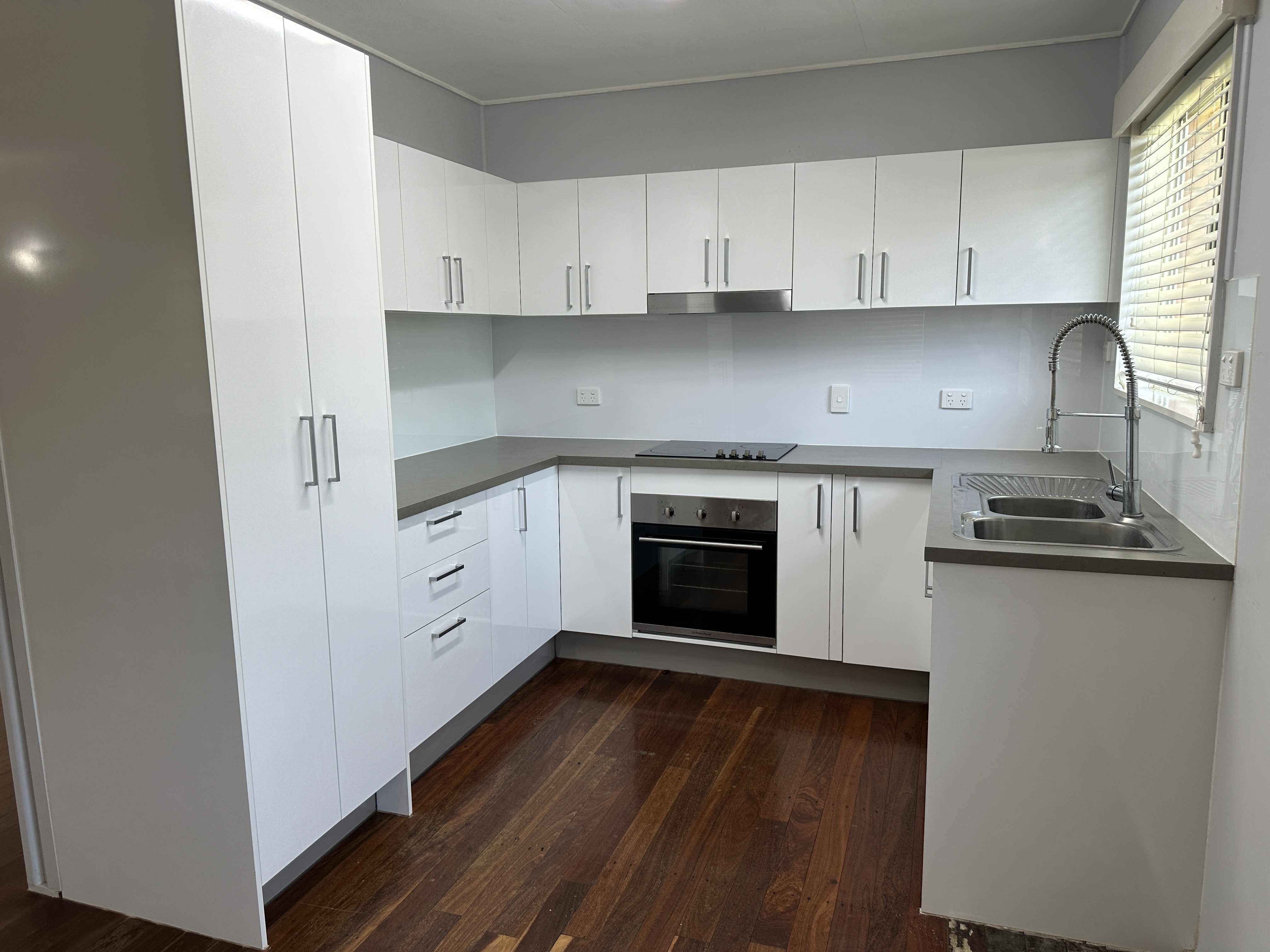 12 Cox Street, Ayr - Thumbnail 3