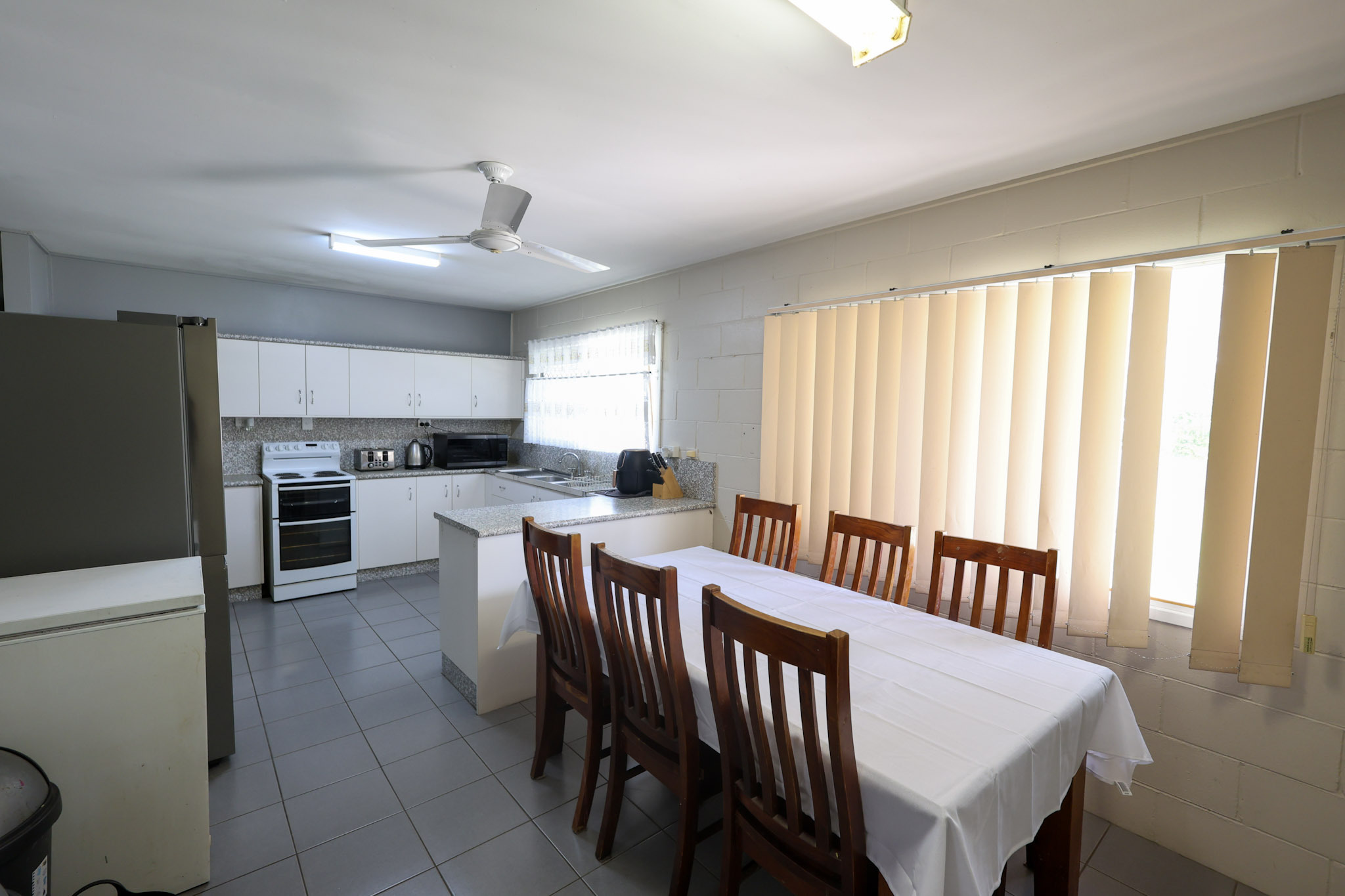 6 Ahern Street, Ayr - Thumbnail 3
