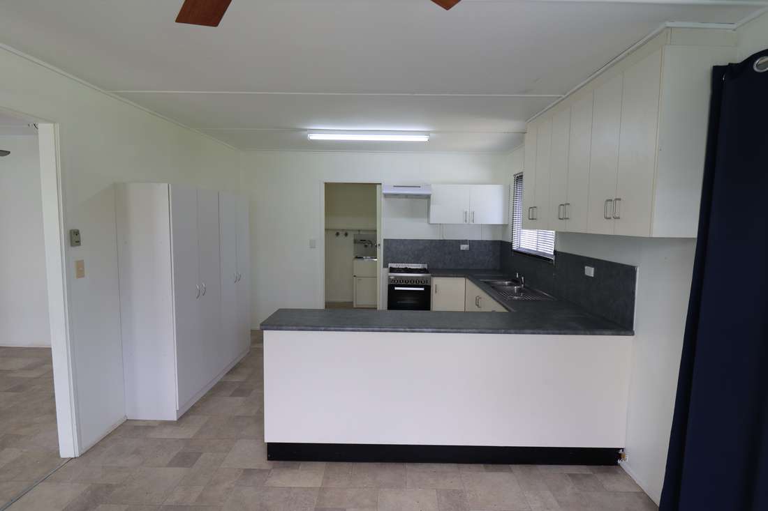 9 Larkin Street, Clare - Thumbnail 3