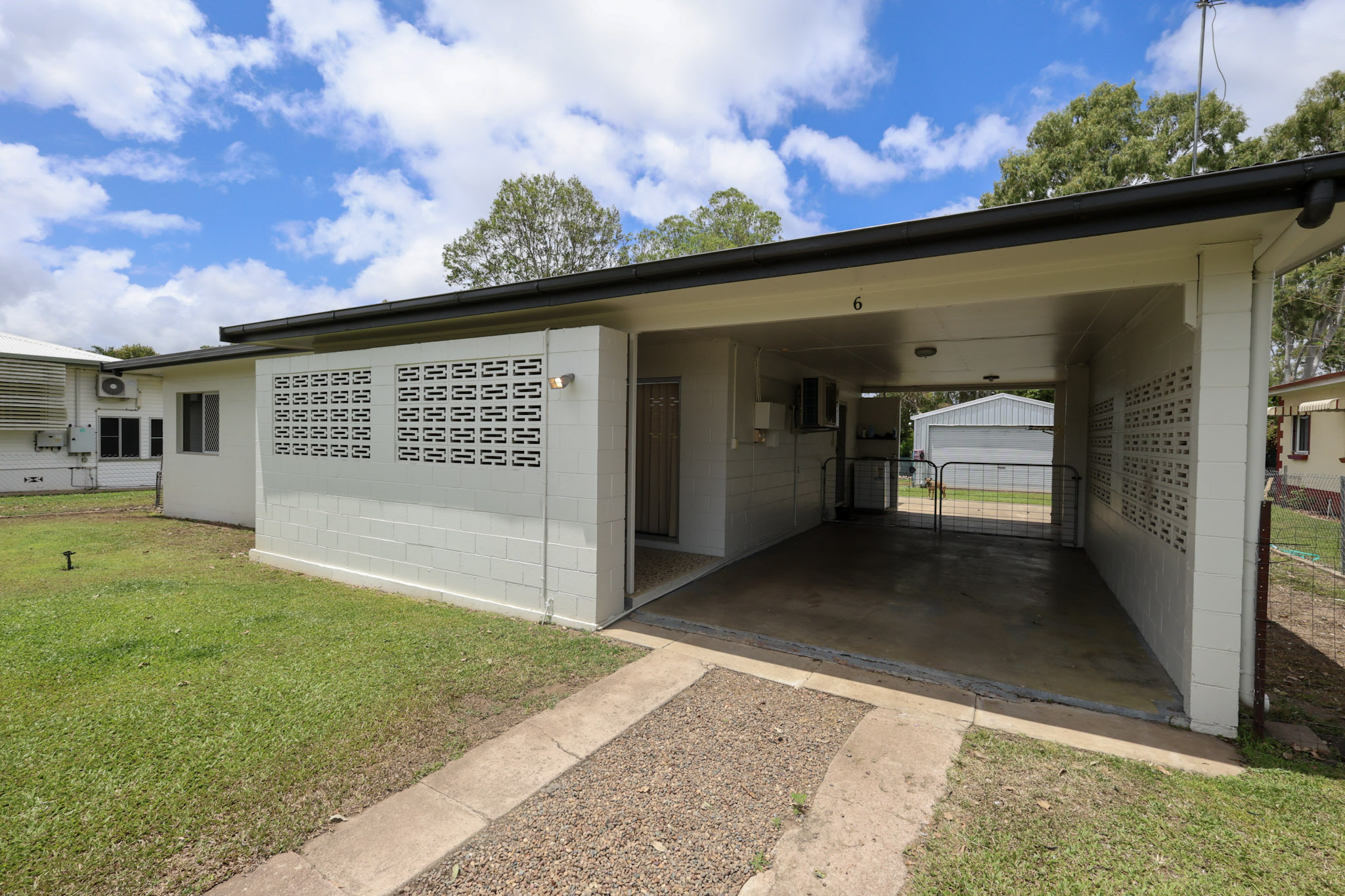 6 Ahern Street, Ayr - Thumbnail 2