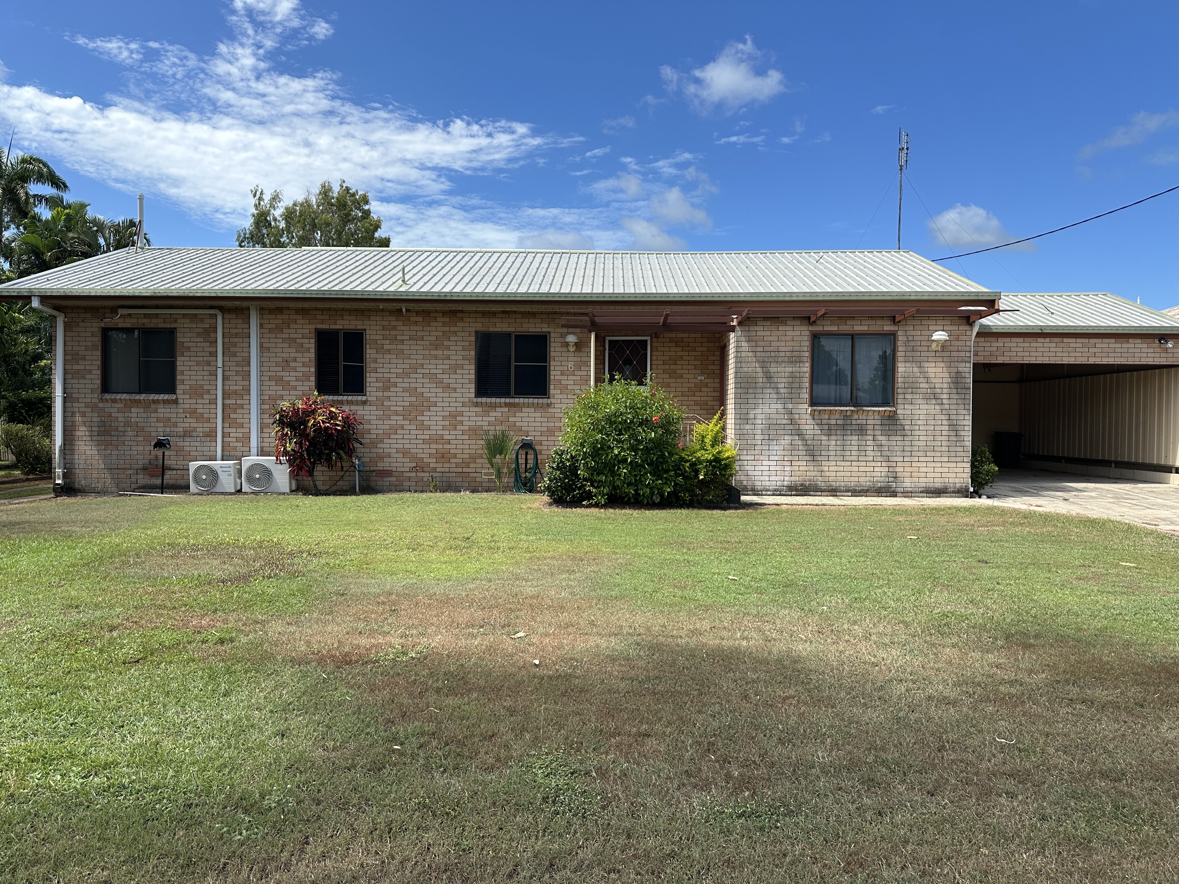 6 Dennis Street