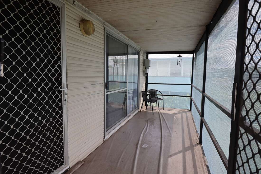 9 Larkin Street, Clare - Thumbnail 2
