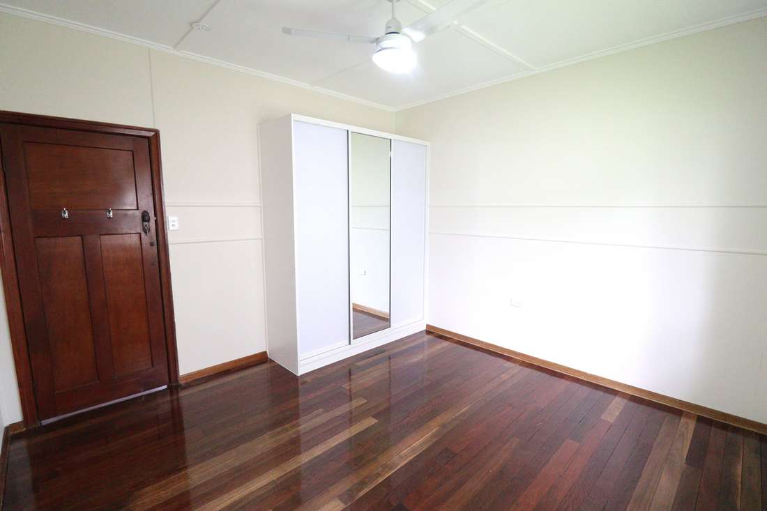 5 Phillips Street, Ayr - Thumbnail 7