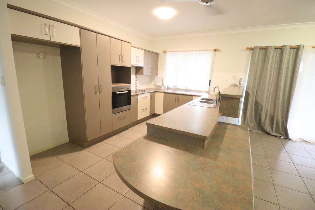 63 Mackenzie Street, Ayr - Thumbnail 3