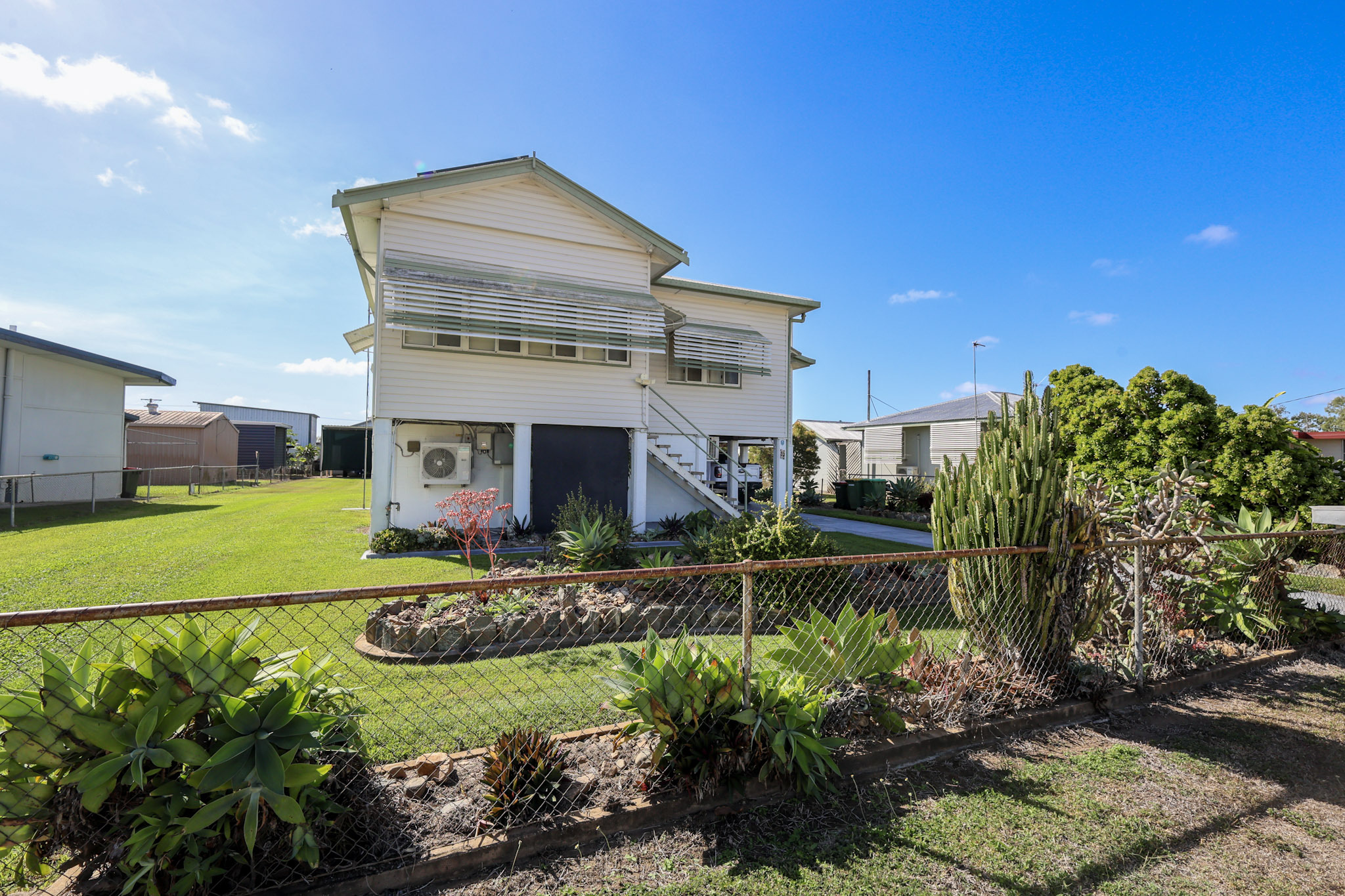 37 Thirteenth Avenue, Home Hill - Image 1