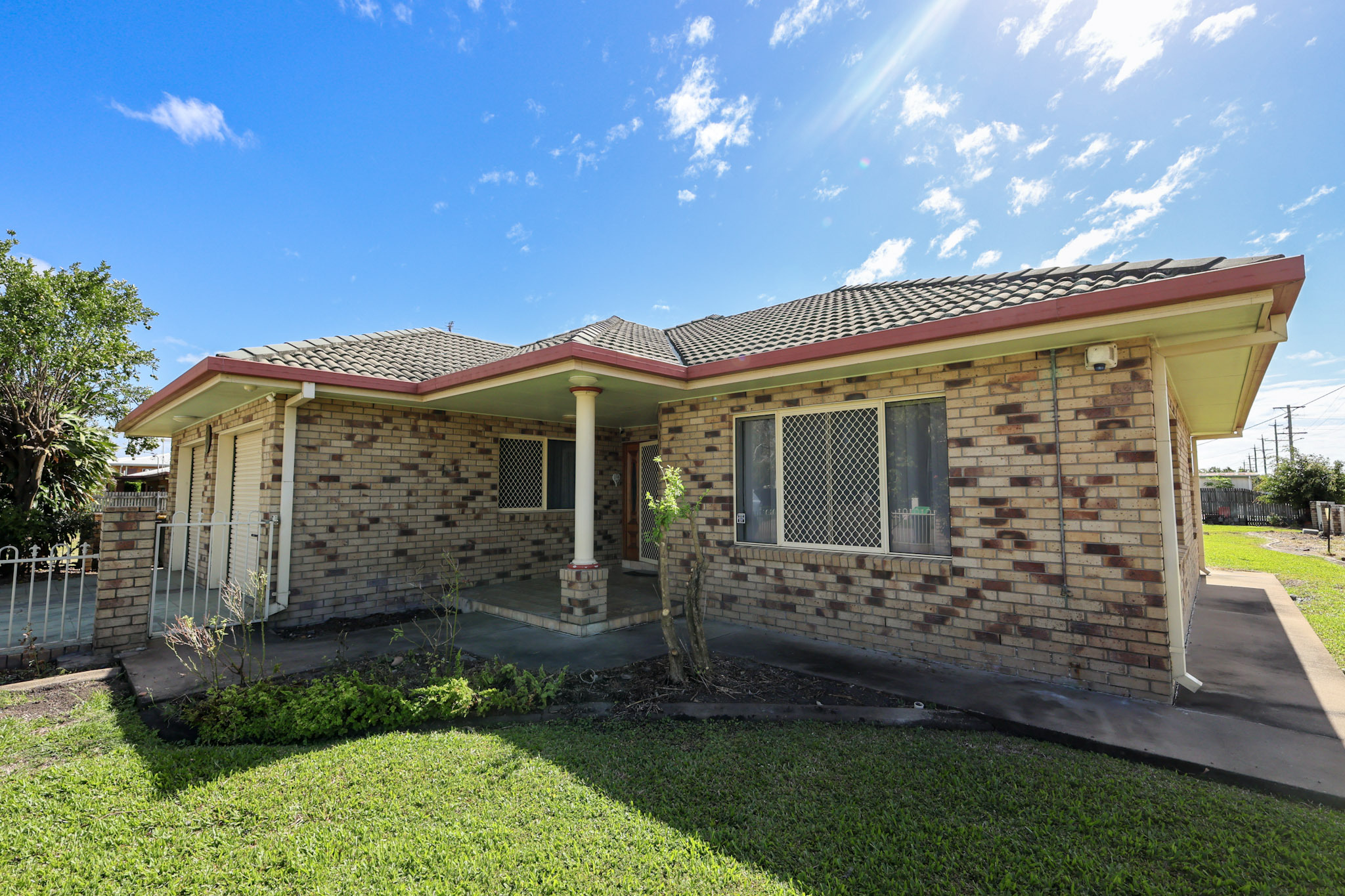 92 William Street, Ayr - Image 1