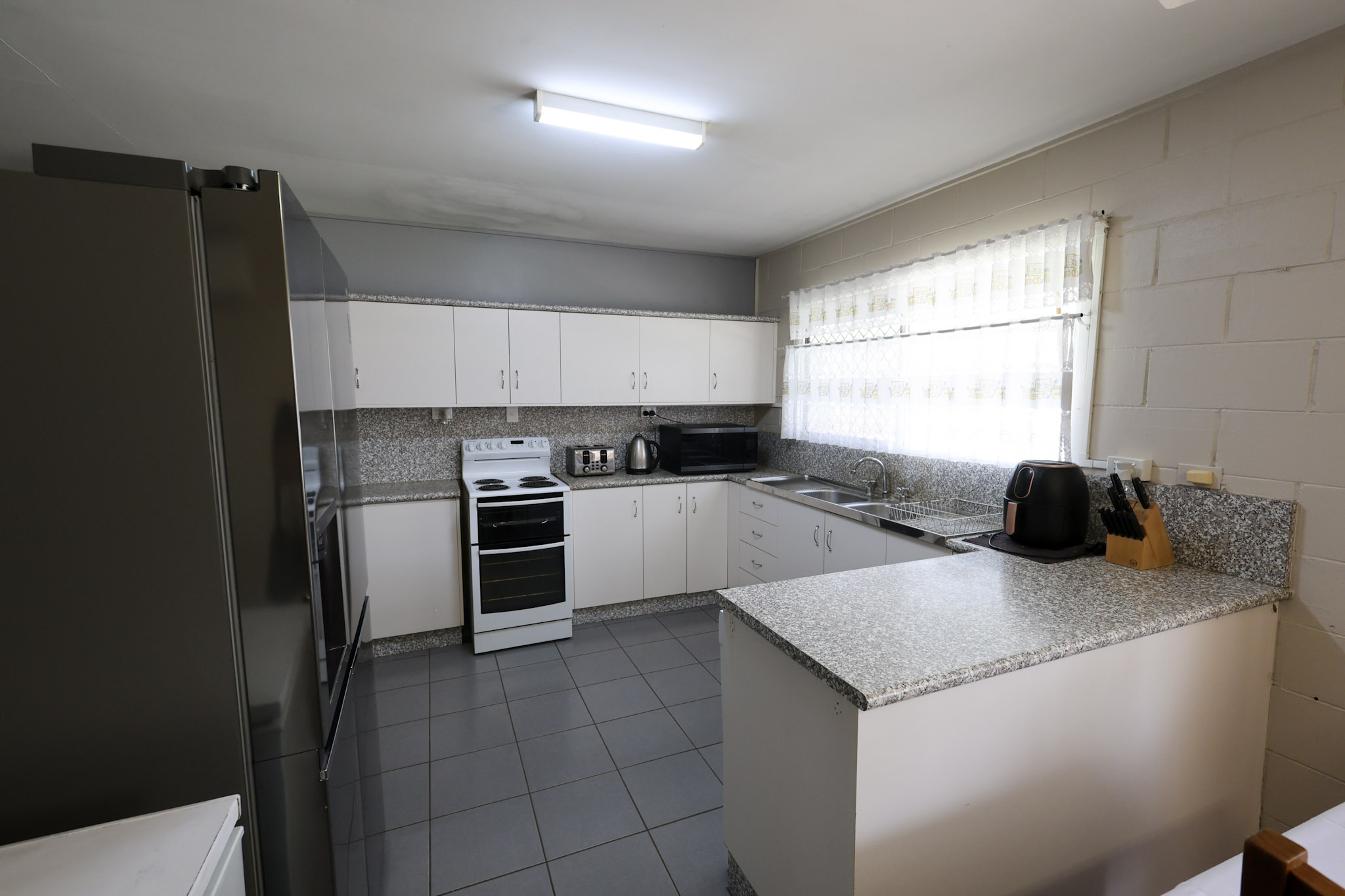 6 Ahern Street, Ayr - Thumbnail 6
