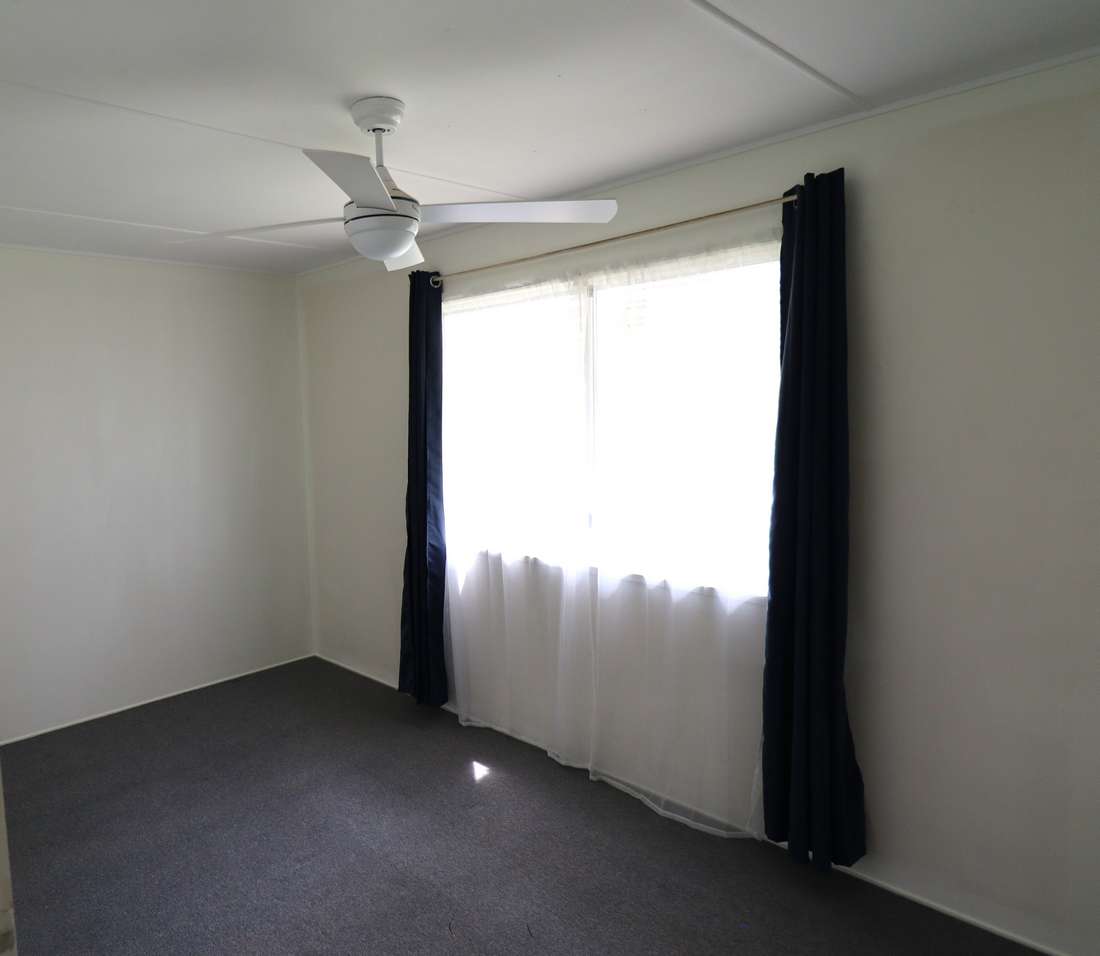 9 Larkin Street, Clare - Thumbnail 7