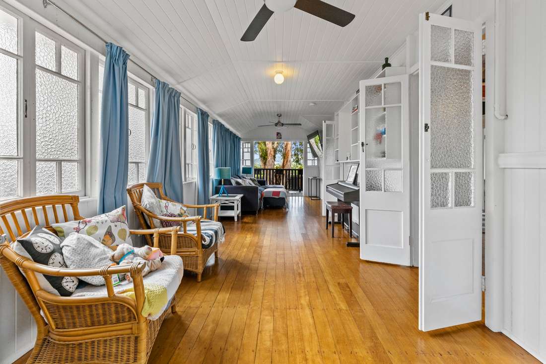 2 Hedley Close, Redlynch - Thumbnail 8