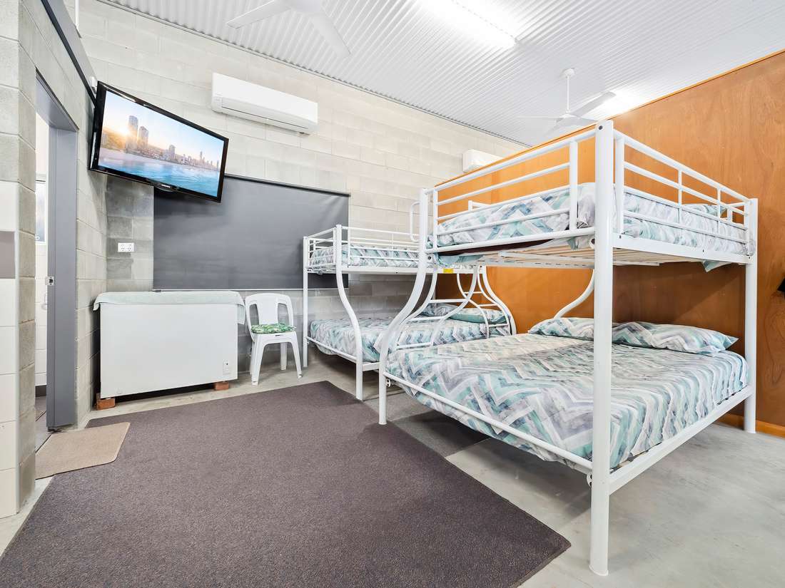 Photo 19 of 45 Inarlinga Road, Cowley Beach
