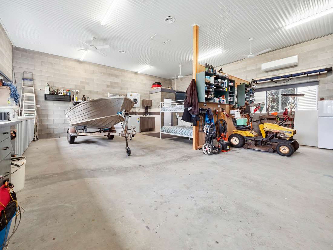 Photo 20 of 45 Inarlinga Road, Cowley Beach