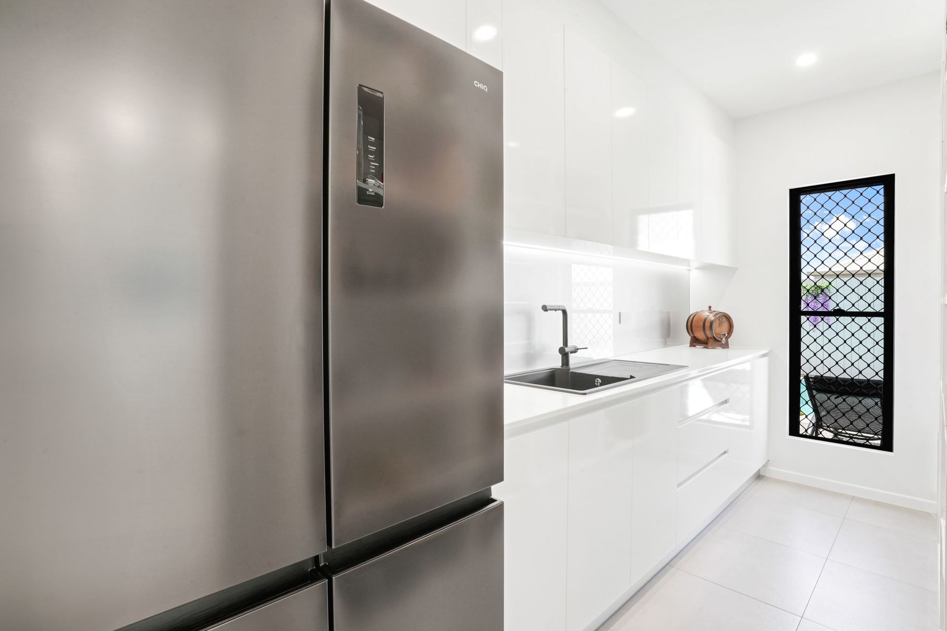 19 Rockingham Parade, Smithfield - Thumbnail 6