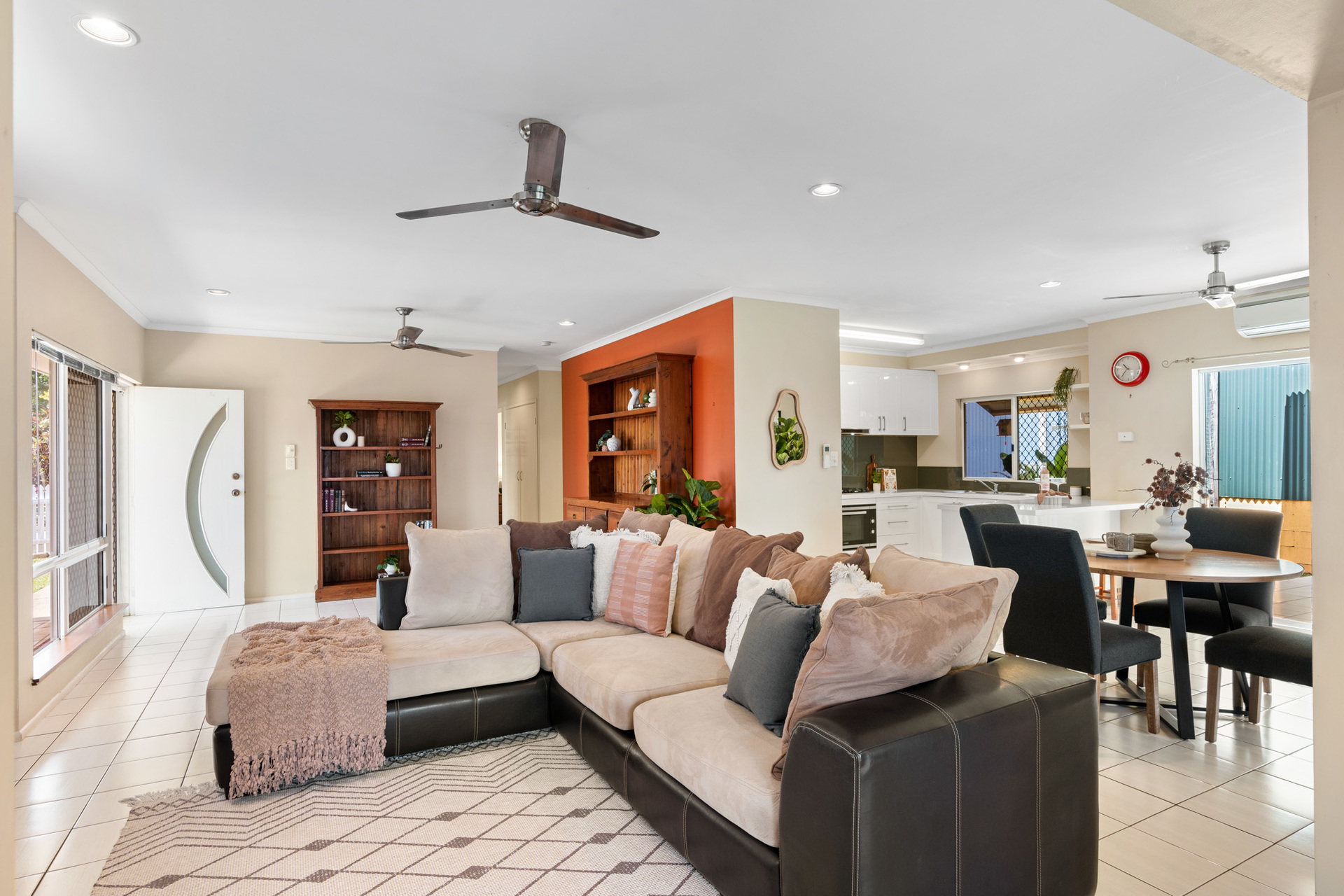 2 Stella Maris Close, Redlynch - Thumbnail 5