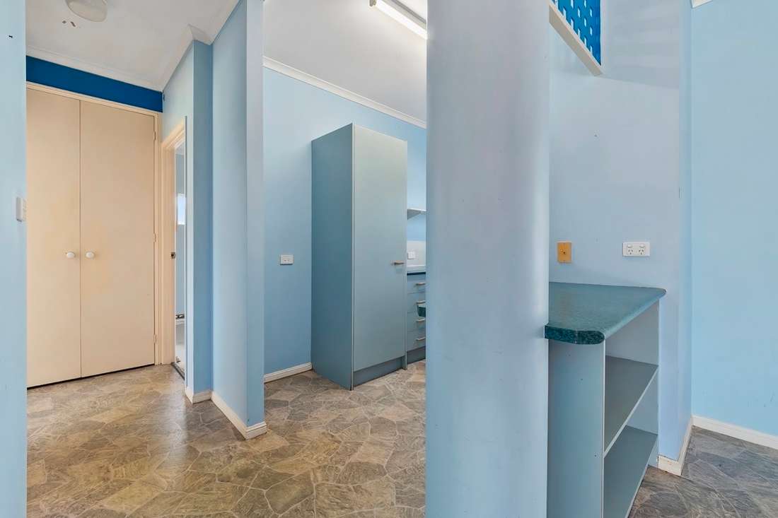 4/3-5 Springfield Crescent, Manoora - Thumbnail 8