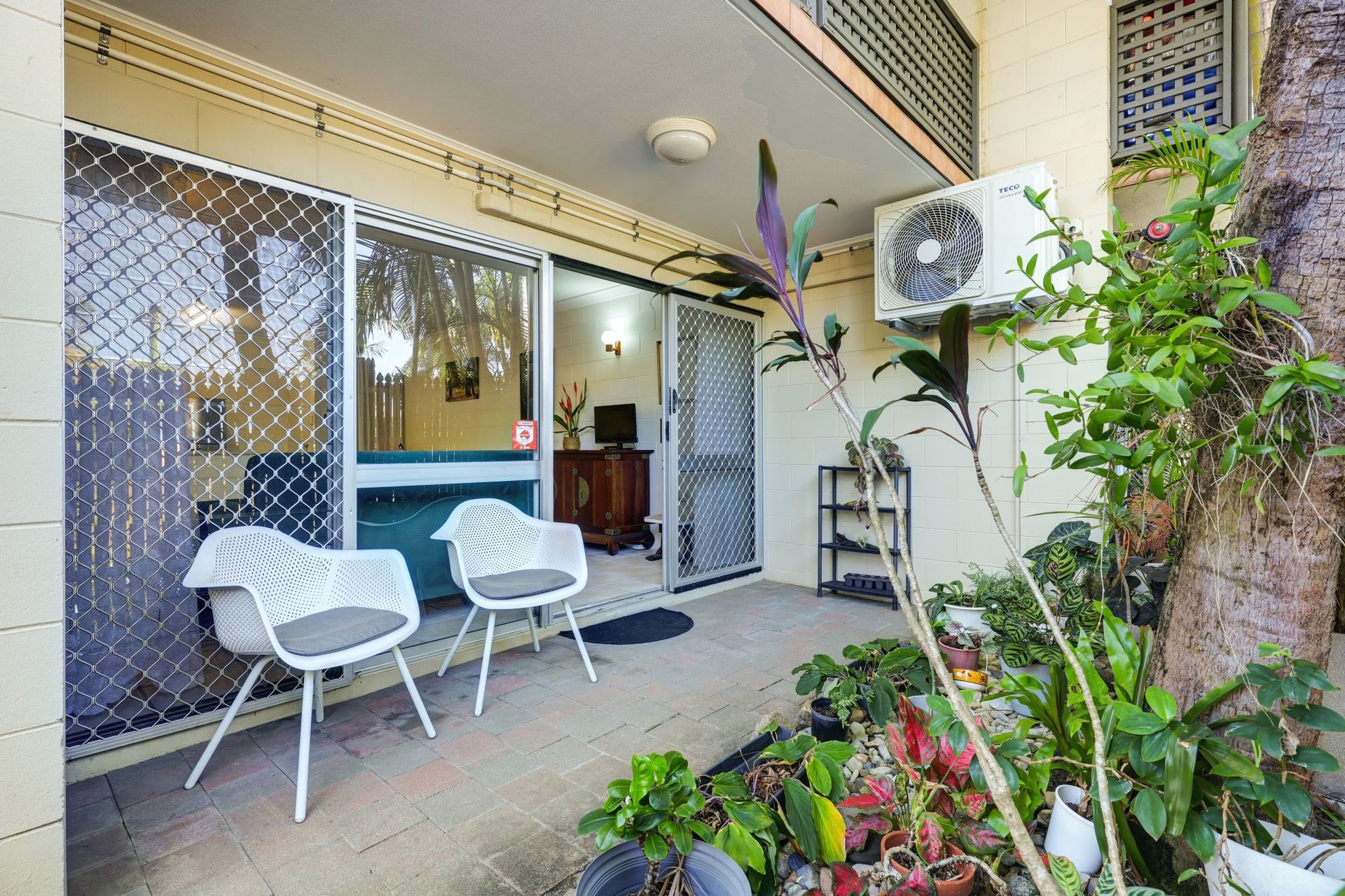 2/5 Maytown Close, Manoora - Thumbnail 2