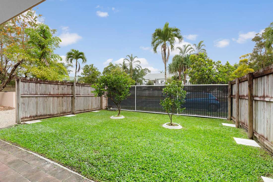 2/8 Springfield Crescent, Manoora - Thumbnail 2
