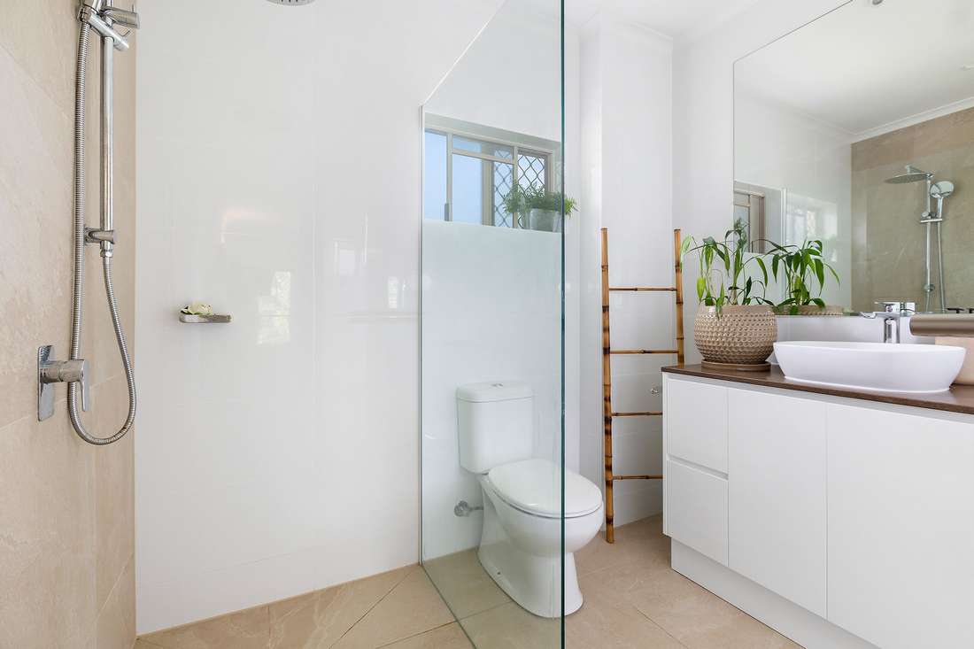 6/2-4 Springfield Crescent, Manoora - Thumbnail 6