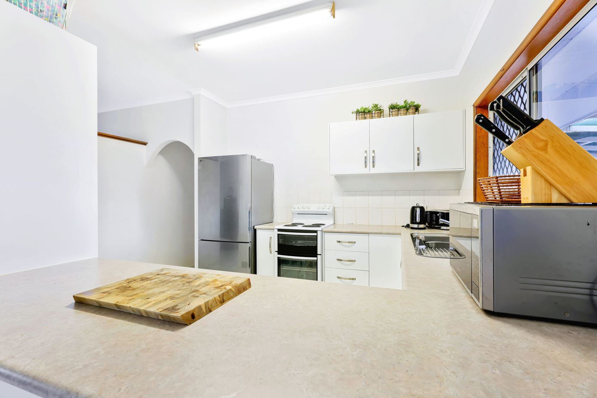 45 Robert Road, Bentley Park - Thumbnail 4
