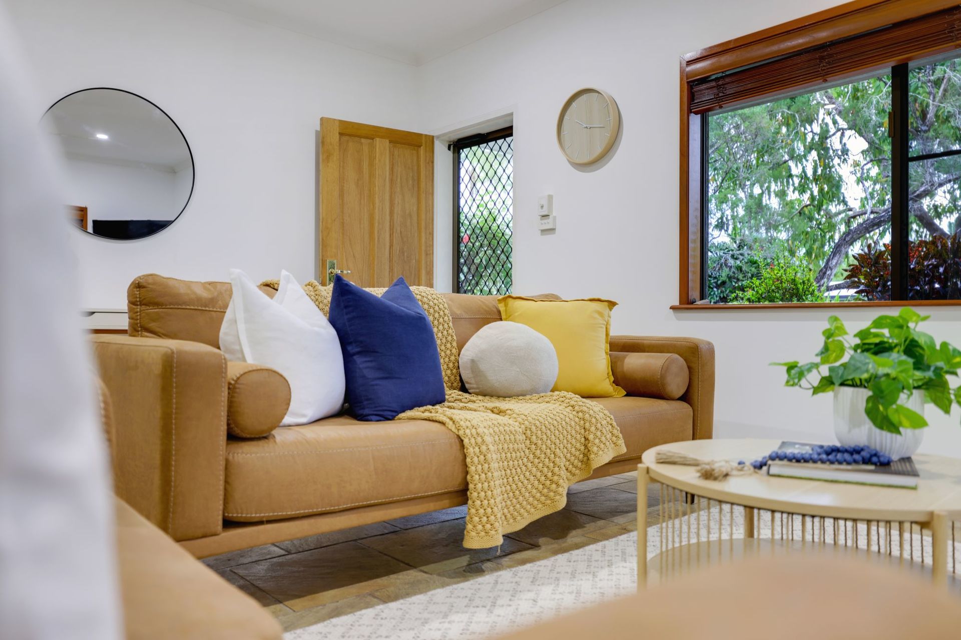 10 Iona Close, Edge Hill - Thumbnail 6