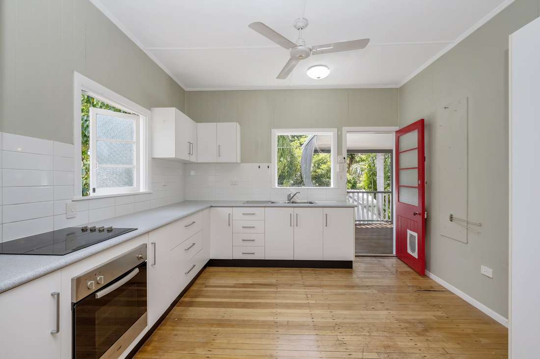 57 Carr Street, Hermit Park - Thumbnail 3