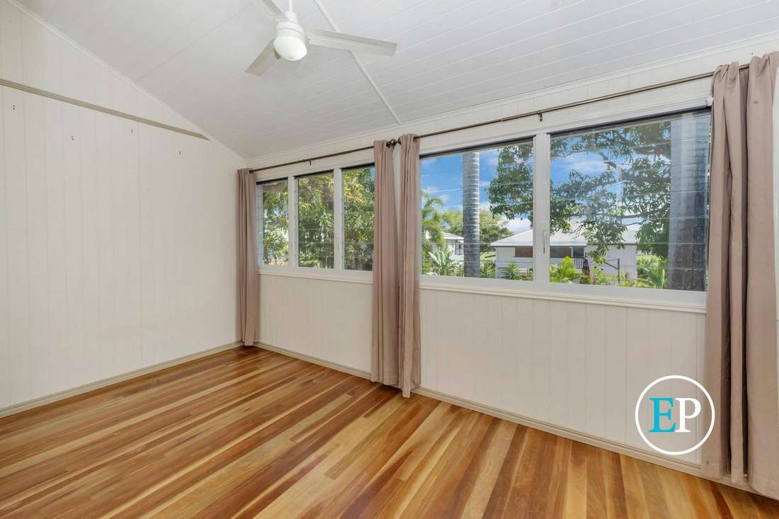 Photo 9 of 78 Stagpole Street, West End