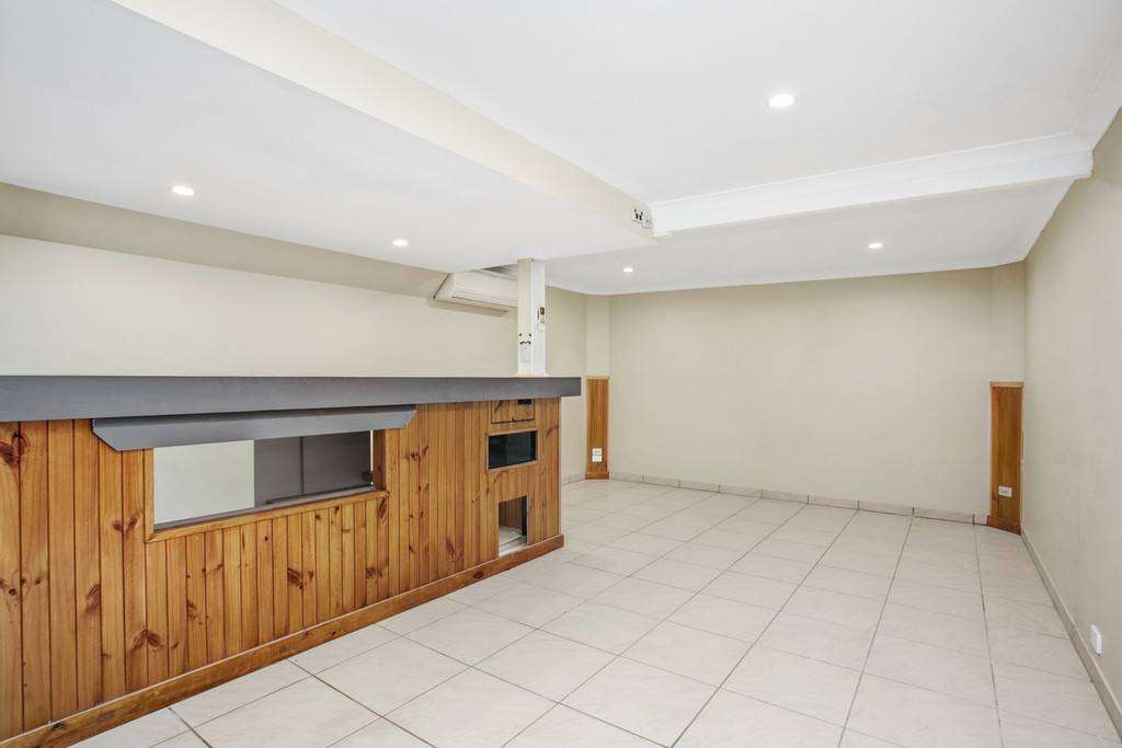 Photo 8 of 20 Yvette Street, Kelso