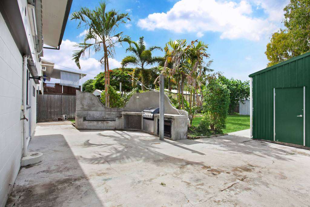 Photo 7 of 20 Yvette Street, Kelso